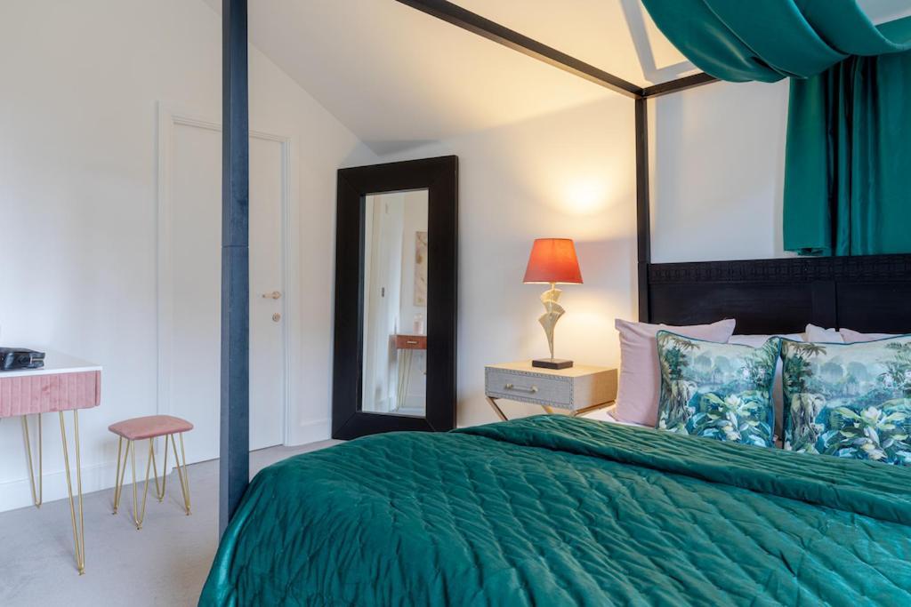 Tower Bridge Luxxe Nomads Lavish Choice For Large Groups - Free Parking Londra